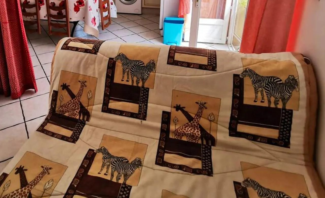 Holiday home Maison Chaleureuse A Saint-Marcel-Les-Sauzet + Piscine Partagee France