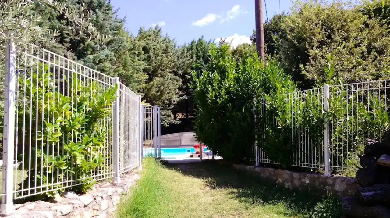 Maison Chaleureuse A Saint-Marcel-Les-Sauzet + Piscine Partagee